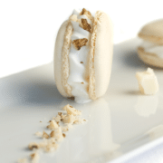 macarons au roquefort